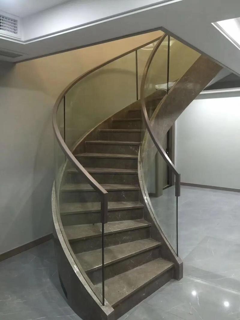 槐荫区热弯弧形玻璃异形展柜玻璃 - 排名